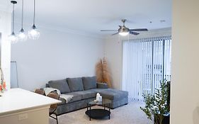 Apt Near Downtown Houston